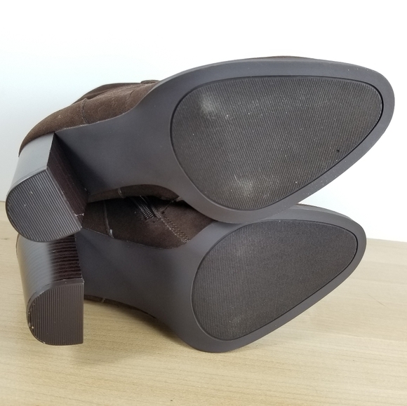 High Heel Boots - Picture 6 of 7